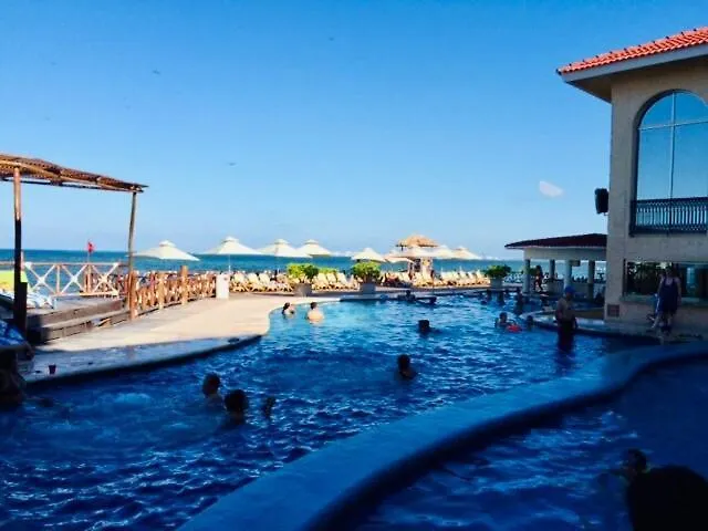Punta Me Apartment Beach Front In The Hotel & Waterpark カンクン メキシコ